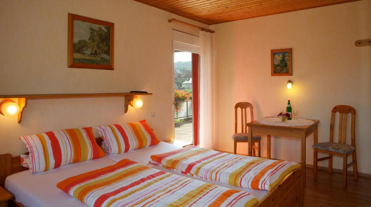 Gasthaus Trifelsblick Wernersberg Quarto foto